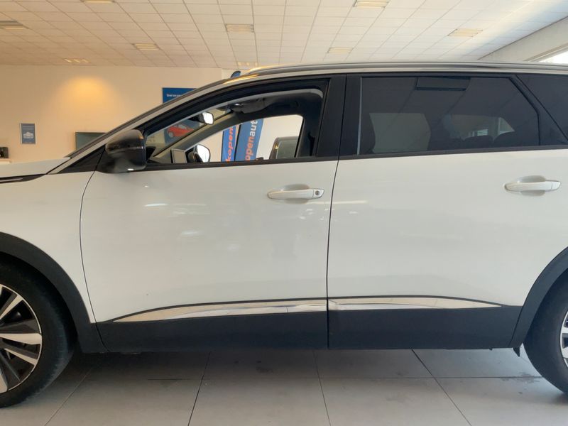 car Peugeot 5008 id76218 photo #8