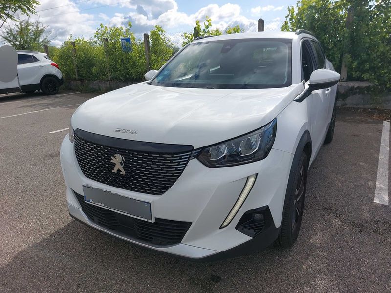 car Peugeot 2008 id76233 main photo