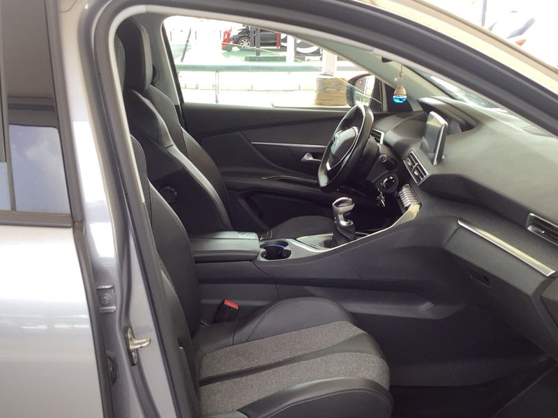 car Peugeot 3008 id76247 photo #16