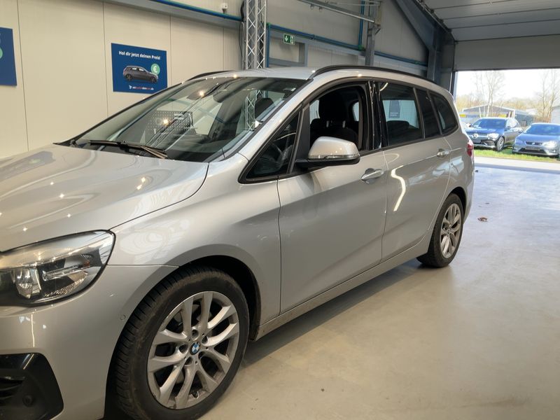 car BMW 2 Series id76301 main photo