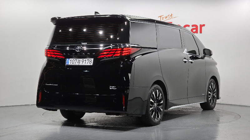 car Toyota Alphard id76335 photo #2