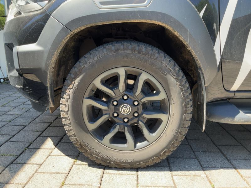 car Toyota Hilux id76362 photo #7