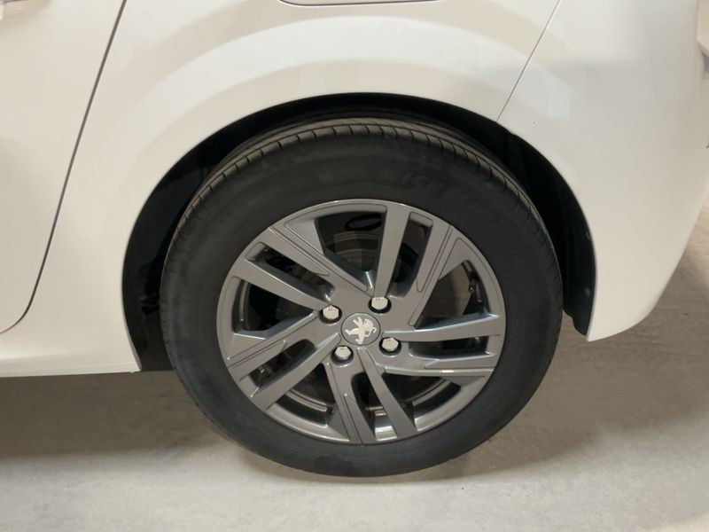 car Peugeot 208 id76414 photo #9