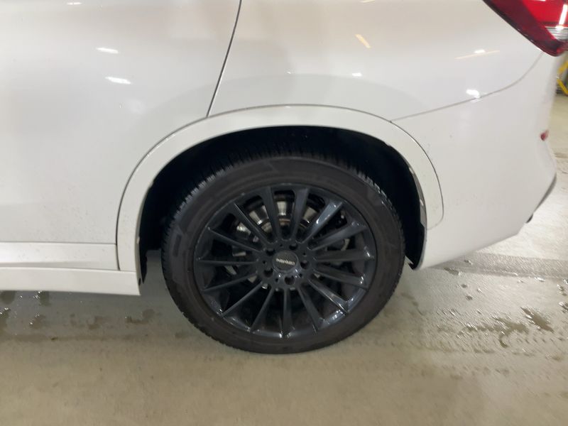 car BMW X1 id76432 photo #9