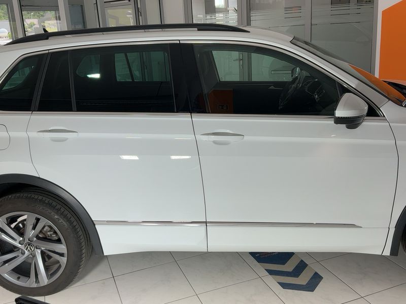 car Volkswagen Tiguan id76497 photo #11