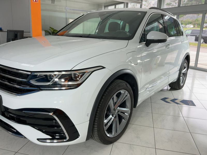 car Volkswagen Tiguan id76497 photo #6