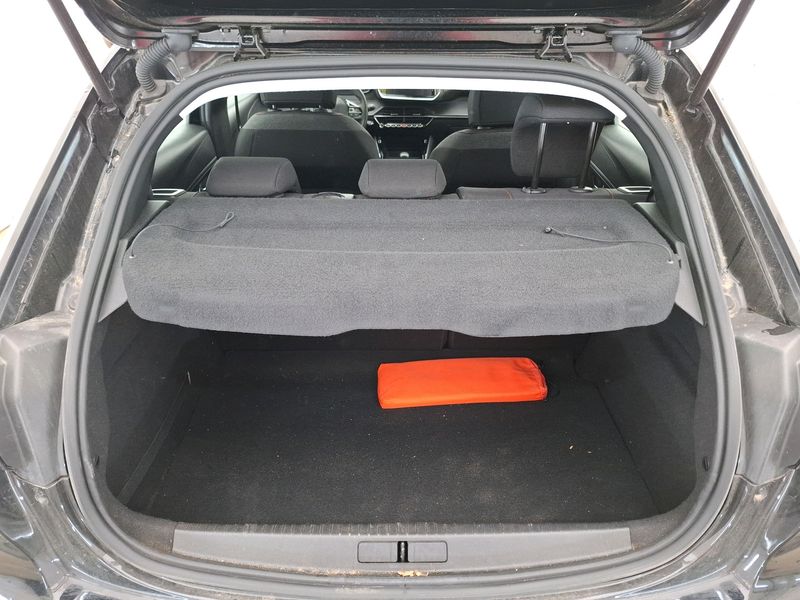 car Peugeot 208 id76582 photo #3