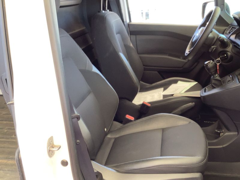 car Nissan Townstar id76603 photo #16