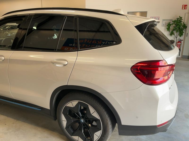 car BMW iX3 id76609 photo #2