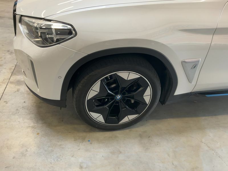 car BMW iX3 id76609 photo #7