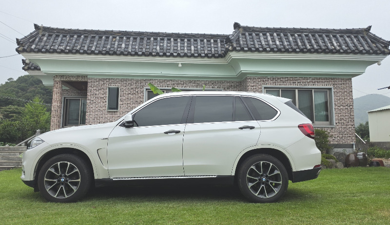 car BMW X5 id76703 photo #2