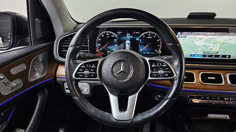 car Mercedes Benz GLE id76802 photo #13