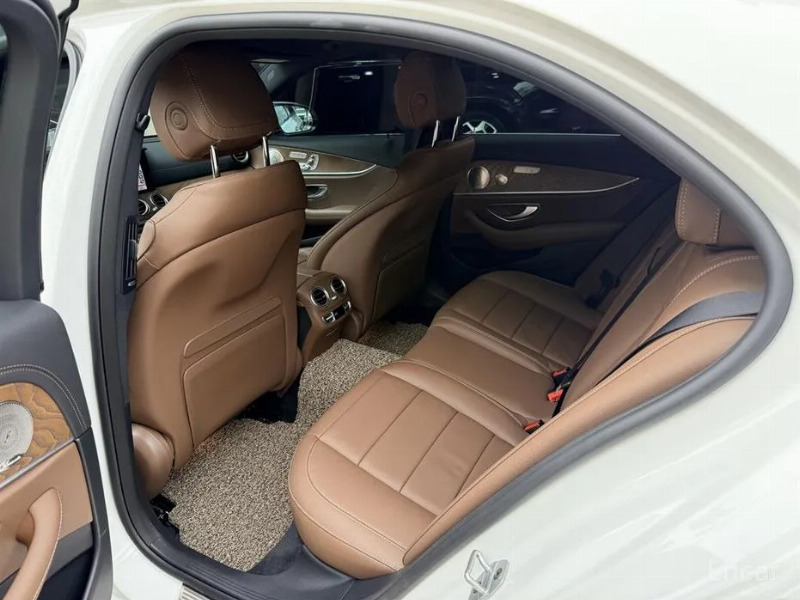 car Mercedes Benz E Class id76821 photo #10