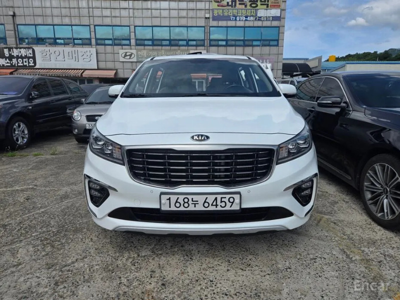 car KIA Carnival id76849 main photo