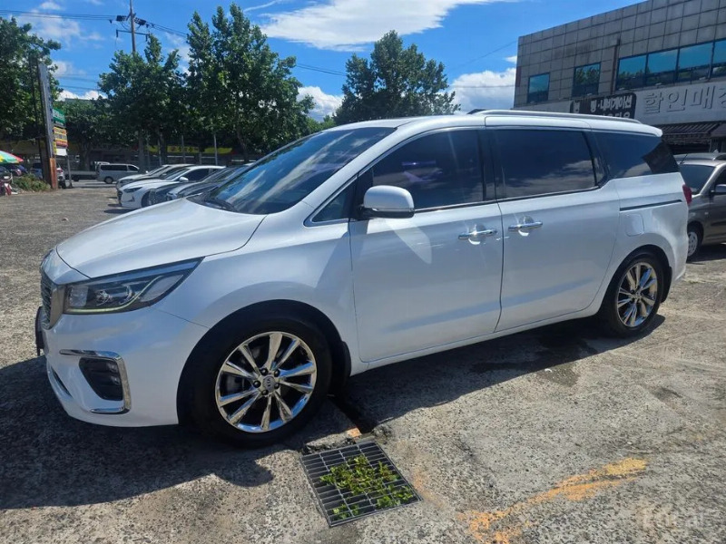 car KIA Carnival id76849 photo #3