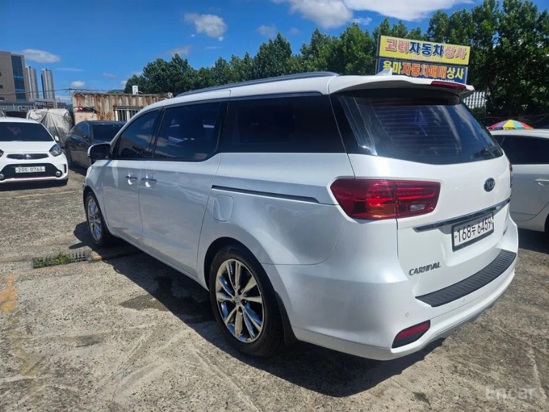 car KIA Carnival id76849 photo #5