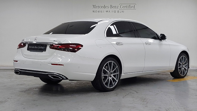 car Mercedes Benz E Class id76886 photo #2