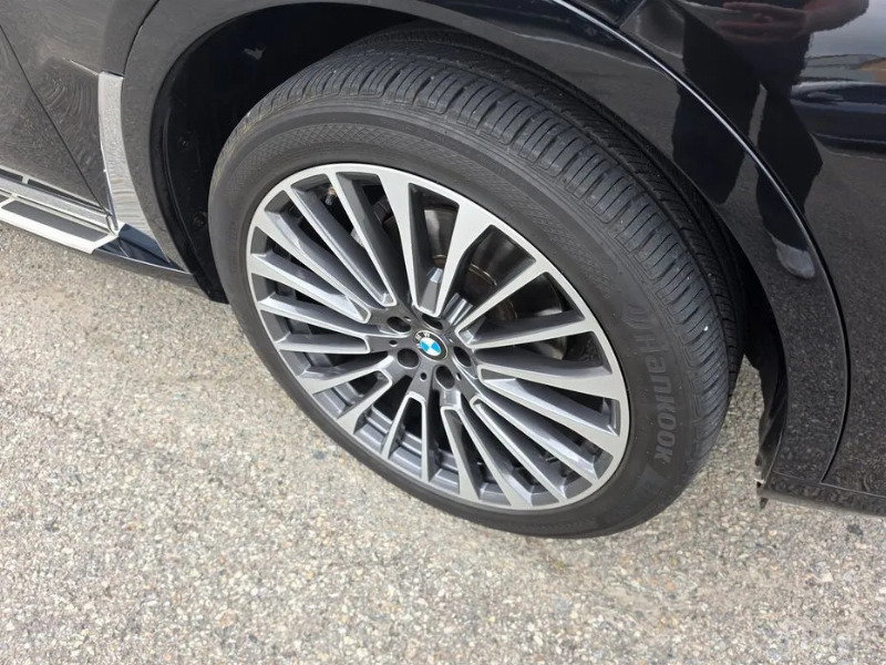 car BMW X7 id76985 photo #9