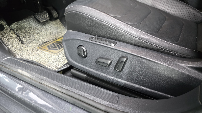 car Volkswagen Jetta id77076 photo #17
