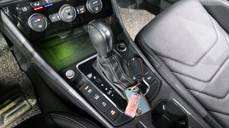 car Volkswagen Jetta id77076 photo #9