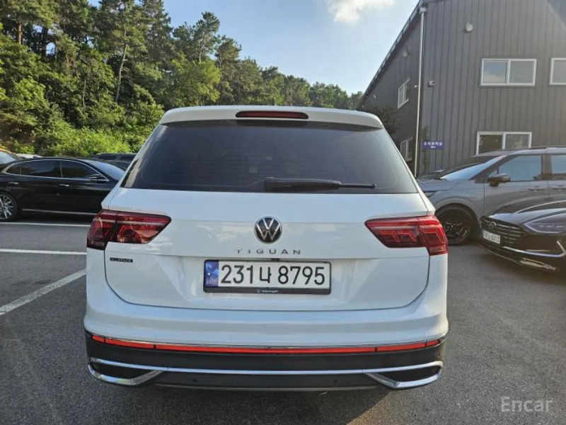 car Volkswagen Tiguan id77079 photo #4