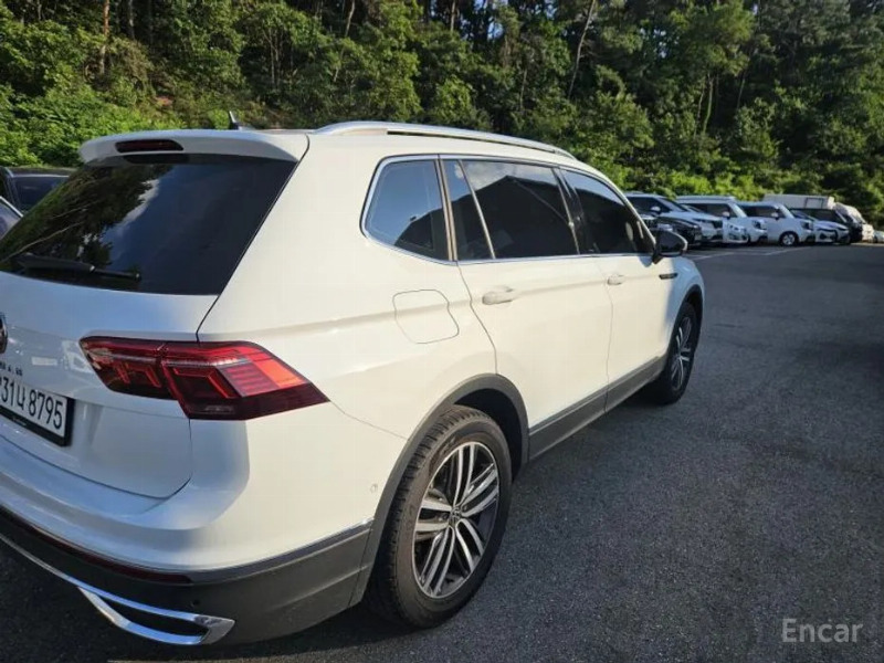 car Volkswagen Tiguan id77079 photo #5