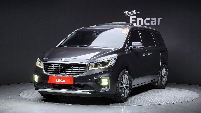 car KIA Carnival id77085 main photo