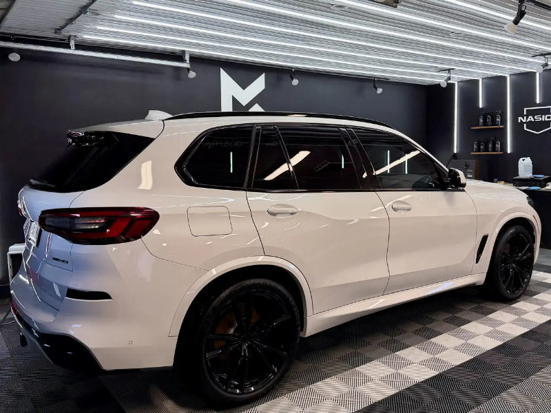car BMW X5 id77165 main photo