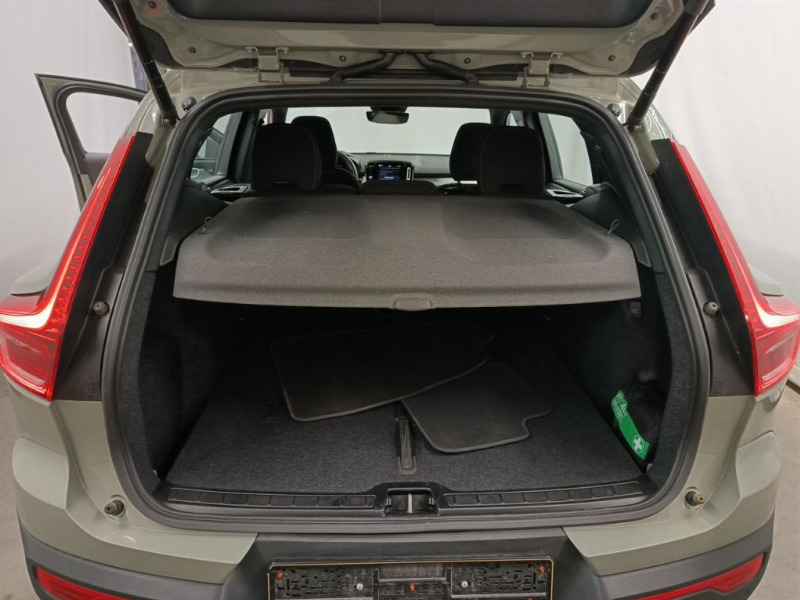 car Volvo XC40 id77215 photo #8
