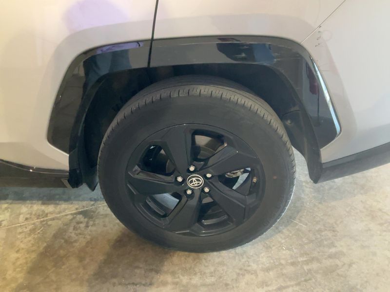 car Toyota Rav 4 id77427 photo #9
