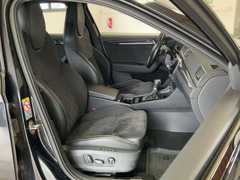 car Skoda Superb id77433 photo #17