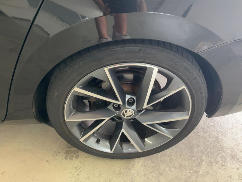 car Skoda Superb id77433 photo #9