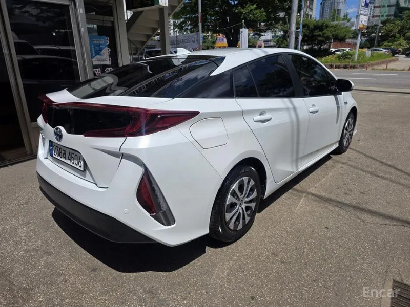 car Toyota Prius id77771 photo #4