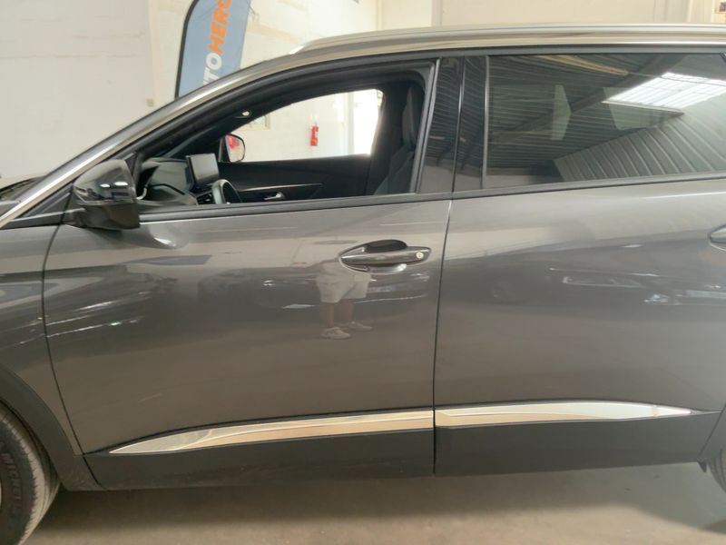 car Peugeot 5008 id77962 photo #8