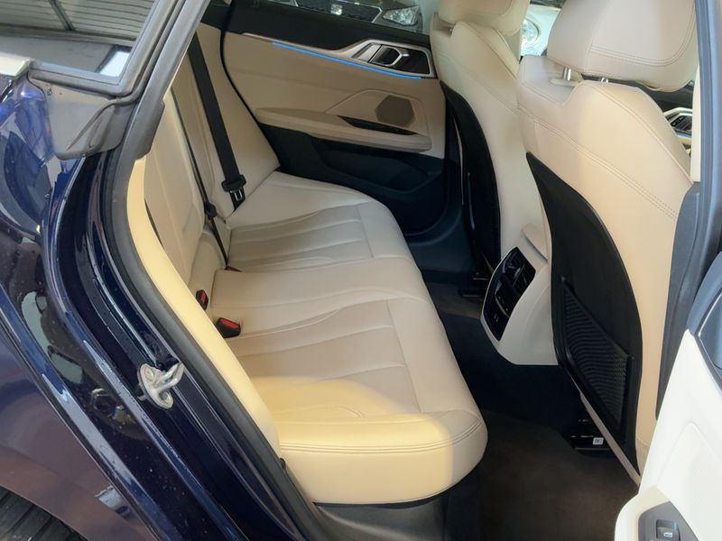 car BMW i4 id77982 photo #19