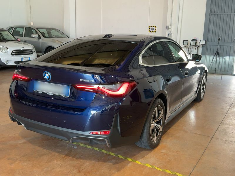 car BMW i4 id77982 photo #4