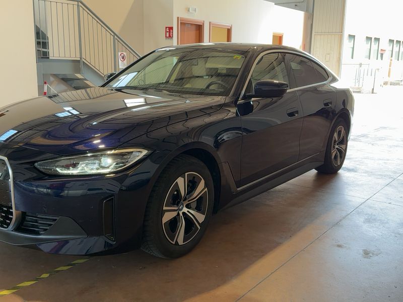 car BMW i4 id77982 photo #6