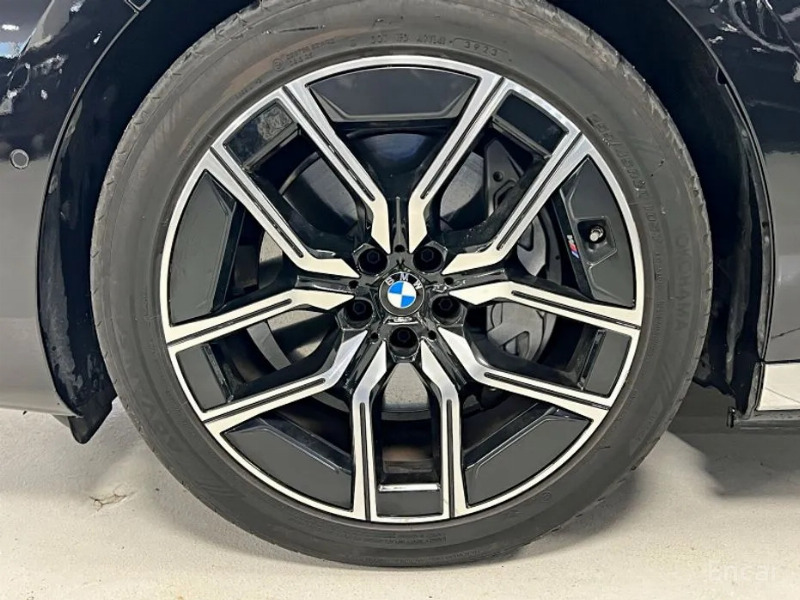 car BMW i7 id78281 photo #5