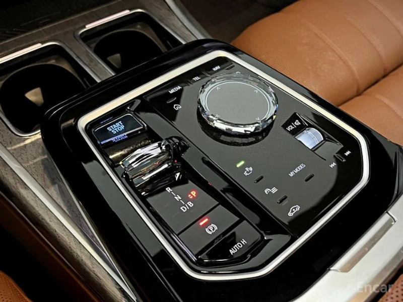 car BMW i7 id78281 photo #9