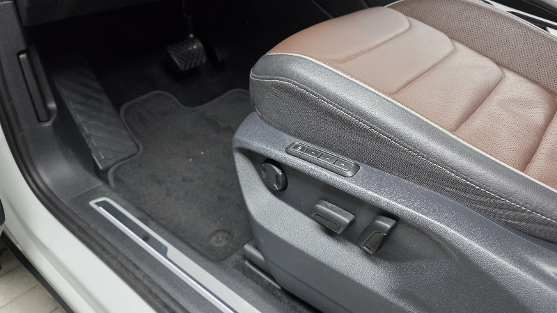 car Volkswagen Tiguan id78452 photo #27