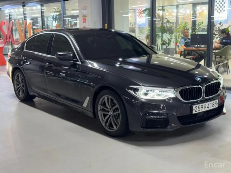 car BMW 5 Series id78521 main photo