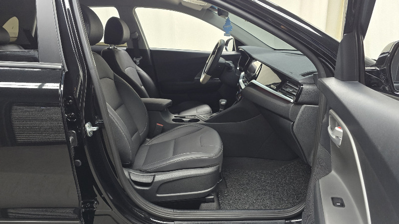 car KIA Niro id78532 photo #26