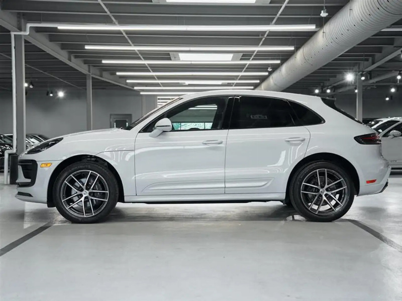 car Porsche Macan id78548 main photo