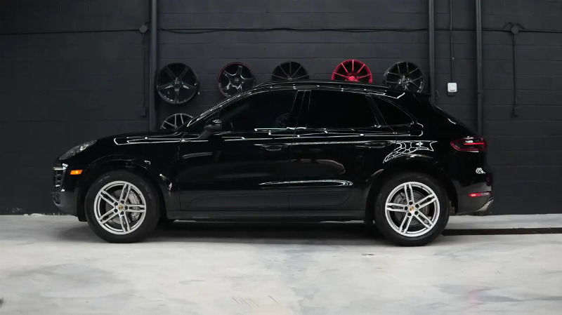car Porsche Macan id78657 main photo