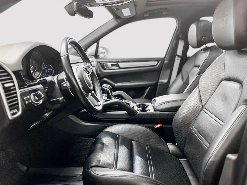 car Porsche Cayenne id78687 main photo