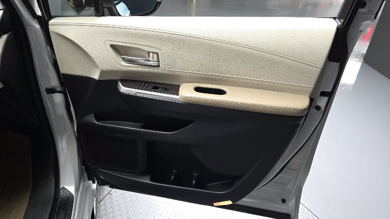 car Toyota Sienna id79042 photo #24