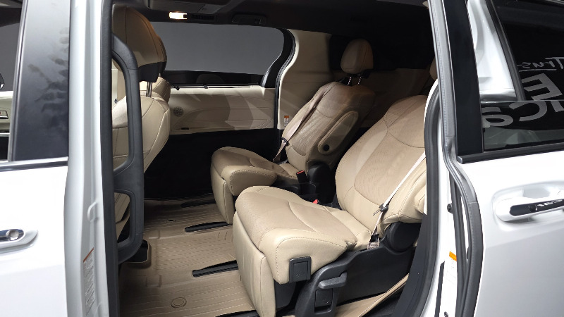 car Toyota Sienna id79042 photo #26
