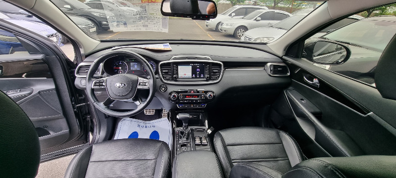 car KIA Sorento id79063 photo #2