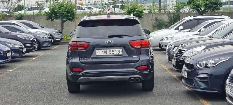 car KIA Sorento id79063 photo #4
