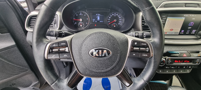 car KIA Sorento id79063 photo #7